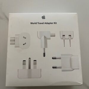 Apple World Travel Adapter Kit - White